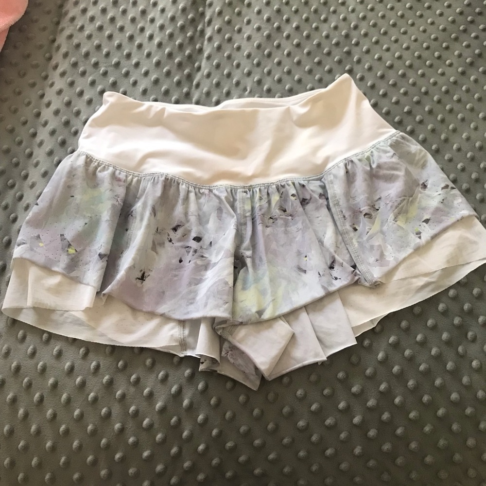 Lululemon Shorts size 4